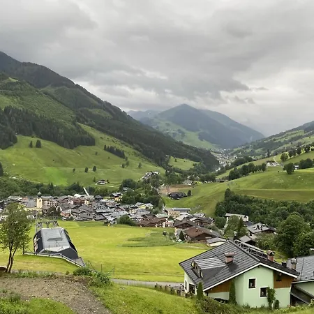 Apartman Alpenresort E2 *